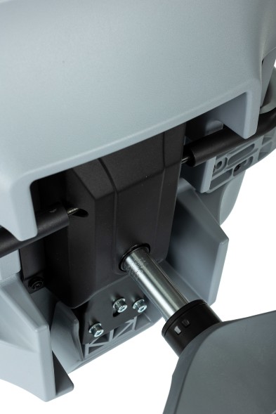 Кресло руководителя Бюрократ MC-G611NL-H черный Elastic-102 с подголов. крестов.4-луч. пластик пластик серый